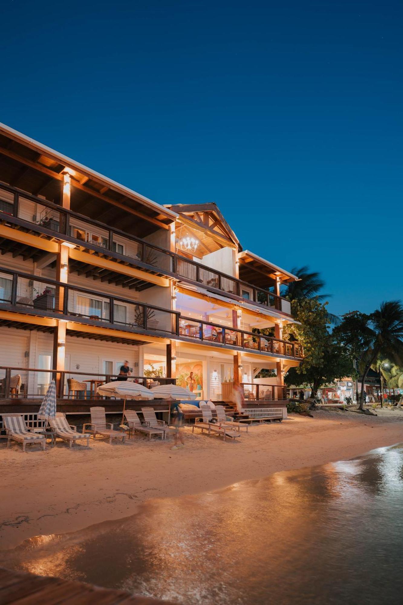The Beach House Boutique Hotel West End Kültér fotó